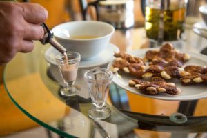 Figs with almonds dish